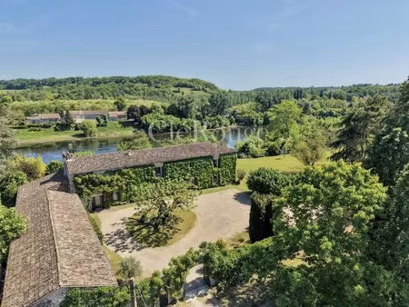 proche de st foy la grande - magnifique propriété au bord de la dordogne