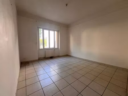 vente appartement 3 pièces 68m2 marseille 5eme (13005) - 198000 € - surface privée