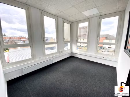 location local professionnel 55m² bihorel 76420