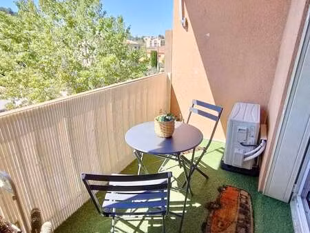 vente appartement 4 pièces à aix-en-provence (13080) : à vendre 4 pièces / 66m² aix-en-pro