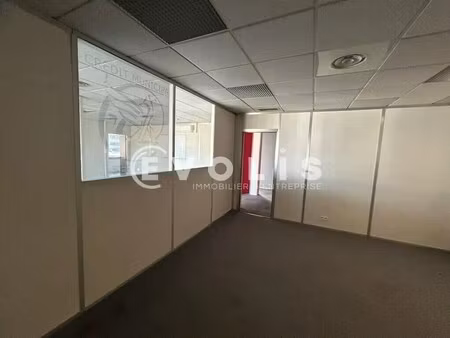 location bureaux 130 m²