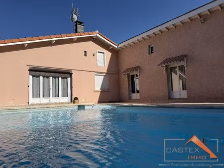 maison familiale 150 m² avec piscine et grand terrain clos