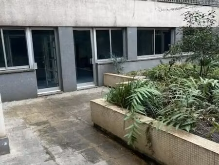 location bureaux 121 m²