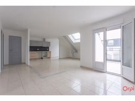 location appartement 3 pièces 63m² ste genevieve des bois 91700