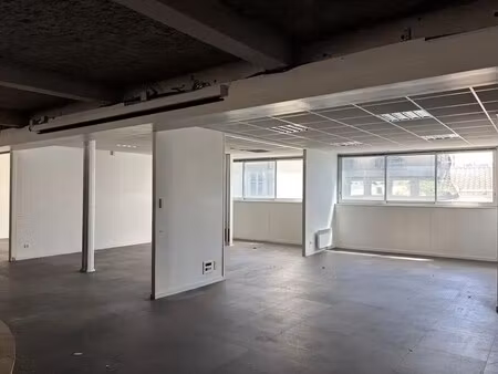 location bureaux 540 m²