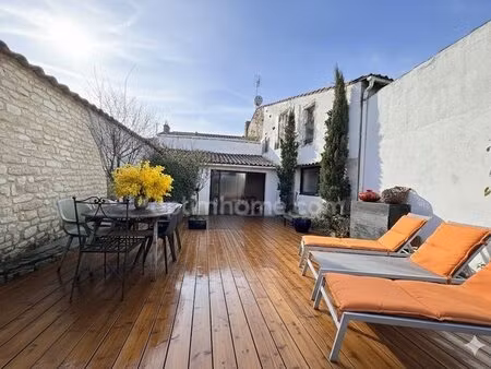 belle maison de village 5 pièces avec une dépendance au bois plage en re 17580