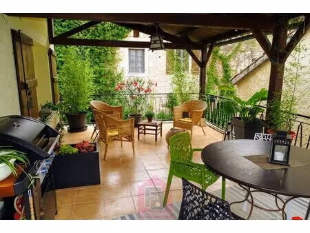 coup de cœur au cœur de puy-l’évêque maison en pierre avec terrasse et charpente...