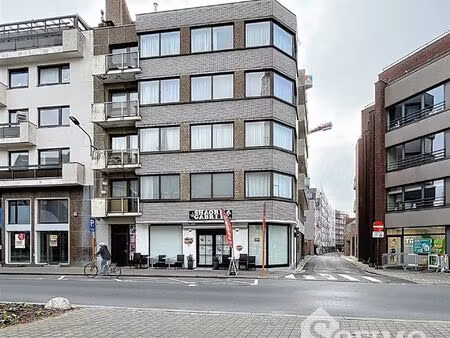 commercieel te koop in roeselare met 8 slaapkamers