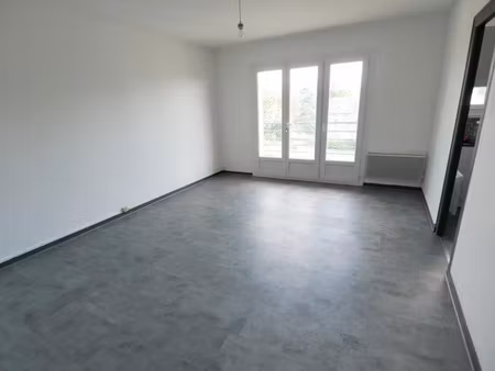 location appartement 1 pièce 34m² angers 49000