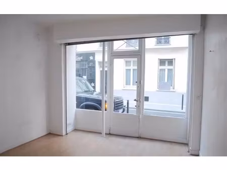 location commerce paris 75017 22m²