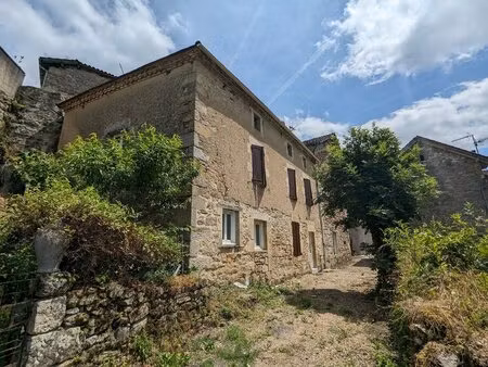 immeuble en pierre