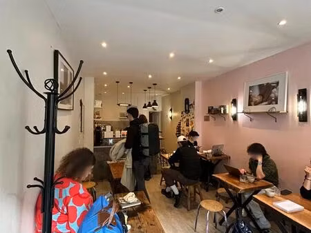 location commerce paris 75010 46m²