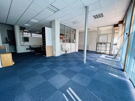 location locaux professionnels 0 pièces 130.69 m² à limoges (87000)  1 100 €