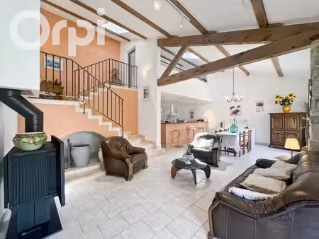 maison en pierre entièrement rénovée - 124m²