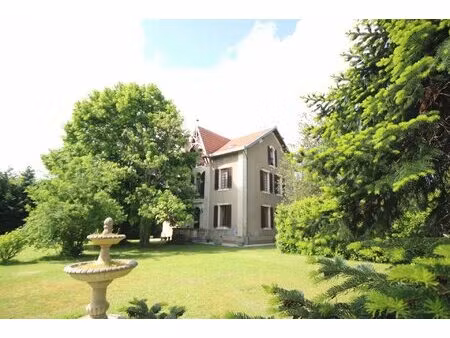 maison de maitre