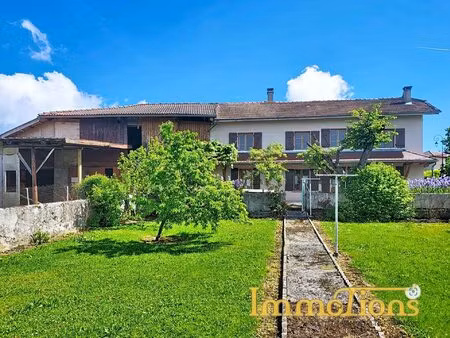 maison ancienne de caractère avec dépendances  jardin et vue panoramique – vatilieu