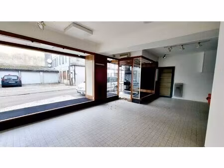 local commercial nantua - 62.73 m2