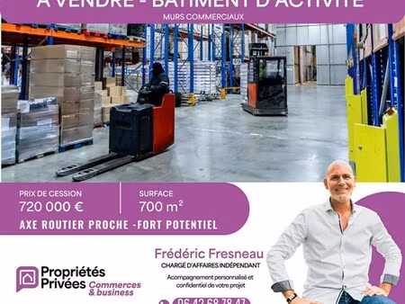 vente entrepôt vannes 56000 700m²