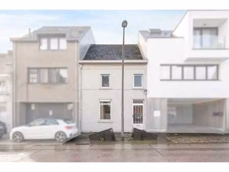 charmante maison familiale dans le centre de lennik