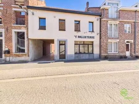 commerce avec appartement