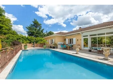 maison–264m²-6 ch-studio-dependances-piscine- st priest