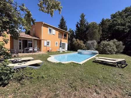 vente maison 5 pièces 157 m² à saint-saturnin-lès-apt (84490)  499 000 €
