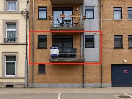 appartement 2 chambres avec balcon  cave et garage