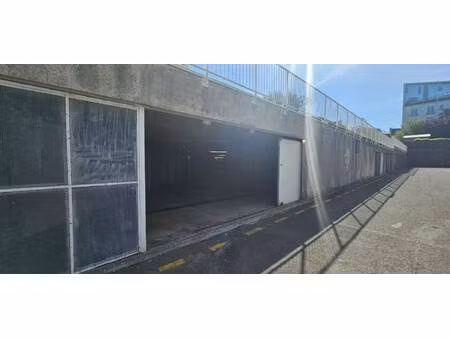 parking à vendre