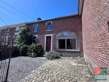 maison 3ch - cour et jardin!