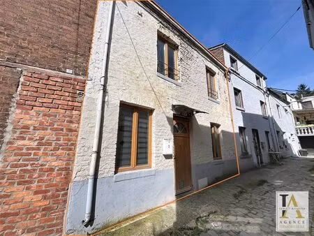 maison à vendre à cour lempereur 3 chênée (vbe21776)
