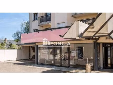 local commercial à vendre