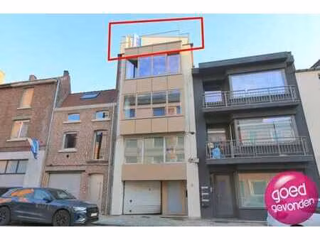 app - 1 ch - terrasse - centre ville