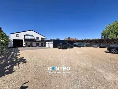 woning met opslagruimte op zeer strategische locatie!