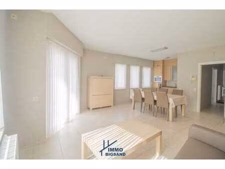 gelijkvloers appartement met 1 slaapkamer en mogelijkheid...
