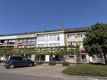 lichtrijk appartement met 3 slaapkamers in het centrum va...
