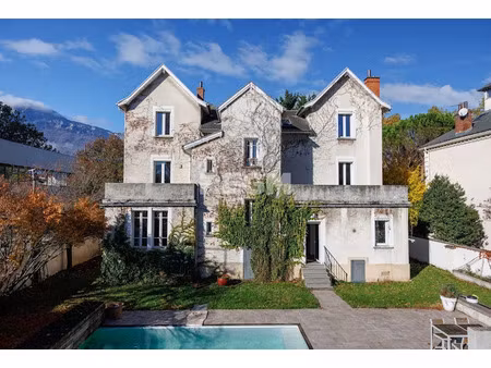 vente propriété 8 pièces 260 m² à grenoble (38000)  749 900 €