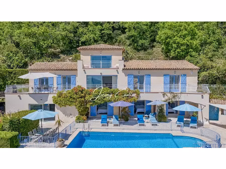 vente maison 8 pièces 225 m² à spéracèdes (06530)  1 190 000 €