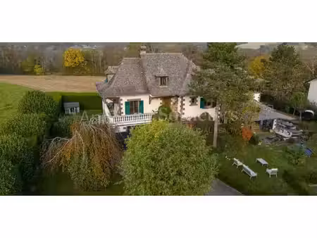maison avec piscine et jardin chapeiry (74)