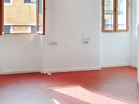 opportunité rare! 3 appartements! idéal investisseur ! tres lumineux et dans un même immeu