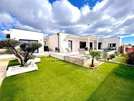 vente maison 5 pièces 172 m² à nimes (30000)  779 950 €