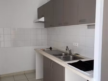 location appartement 2 pièces 35 m² à cagnac-les-mines (81130)