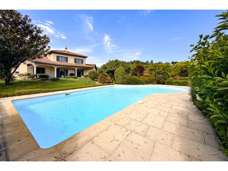 vente maison 9 pièces 239 m² tassin-la-demi-lune (69160)