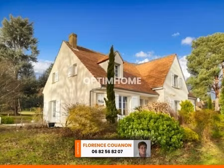 val saint germain. propriété de 170 m² - 5 ch dont suite au rdc - terrain 2500 m²...