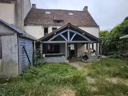 vente maison à sceaux-sur-huisne (72160) : à vendre / 110m² sceaux-sur-huisne