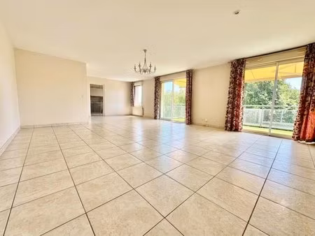 appartement amiens 3 pièce(s) 110 m2   terrasse quartier saint anne -henriville   parkings