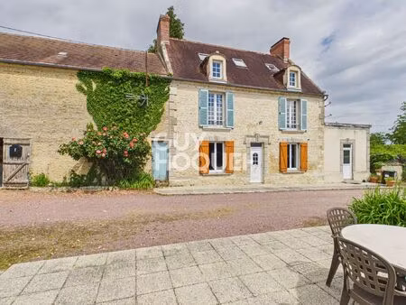 maison de caractère de 6 pièces de 158m² avec dépendances à méry-bissières-en-auge