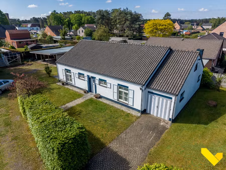 huis te koop in laakdal met 4 slaapkamers