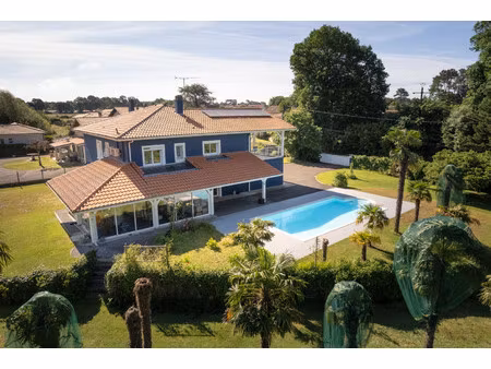 maison de luxe à vendre à bénesse-maremne