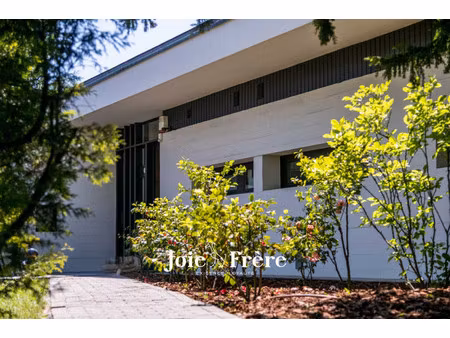 maison d'architecte à vendre dans le quartier nord