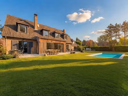 maison de luxe à vendre à croix